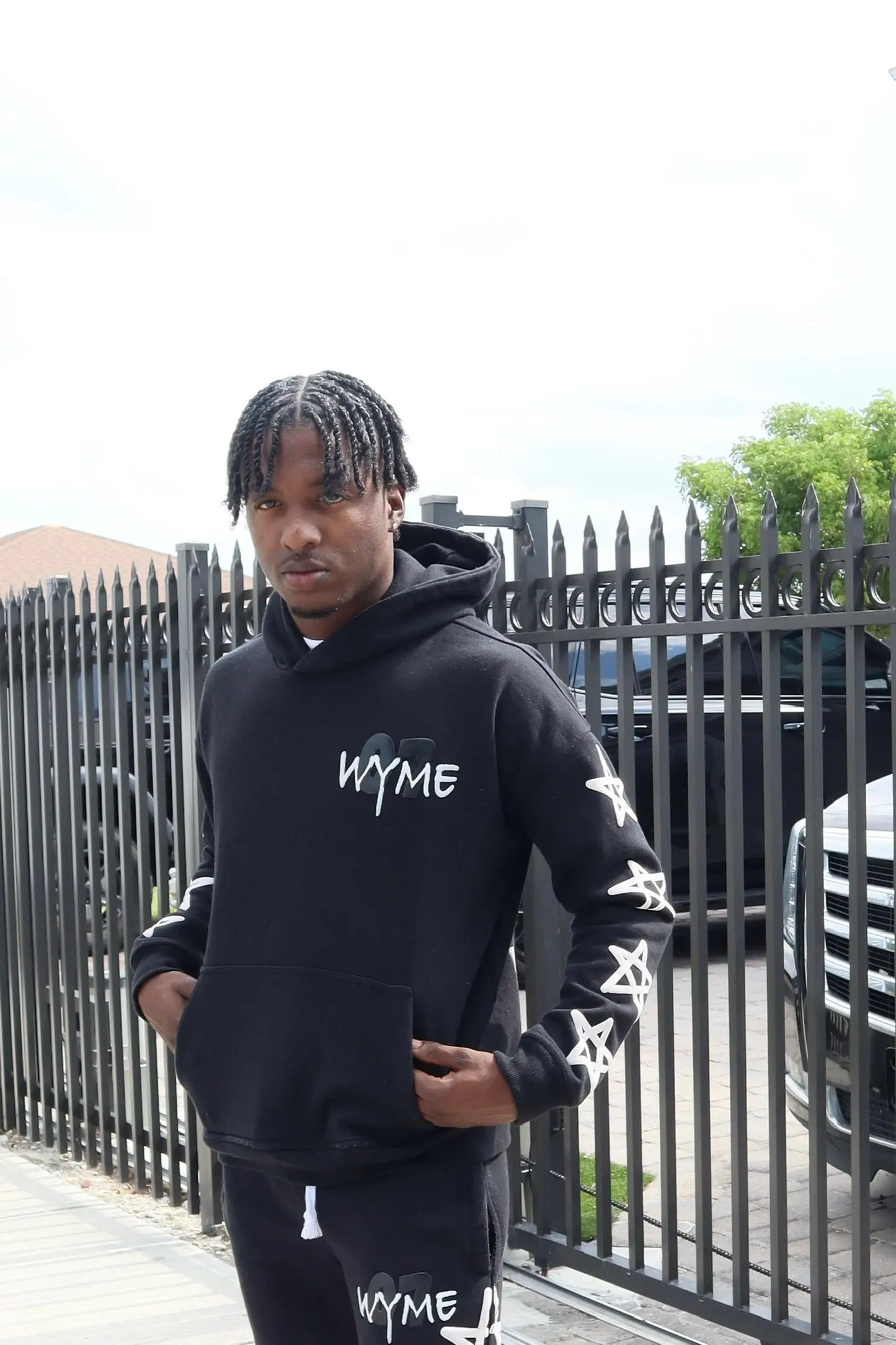 WM Hoodie V2