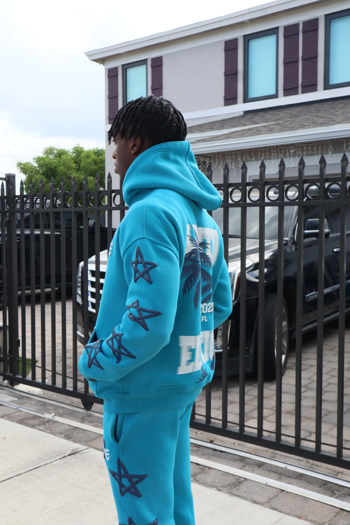 WM Hoodie V2
