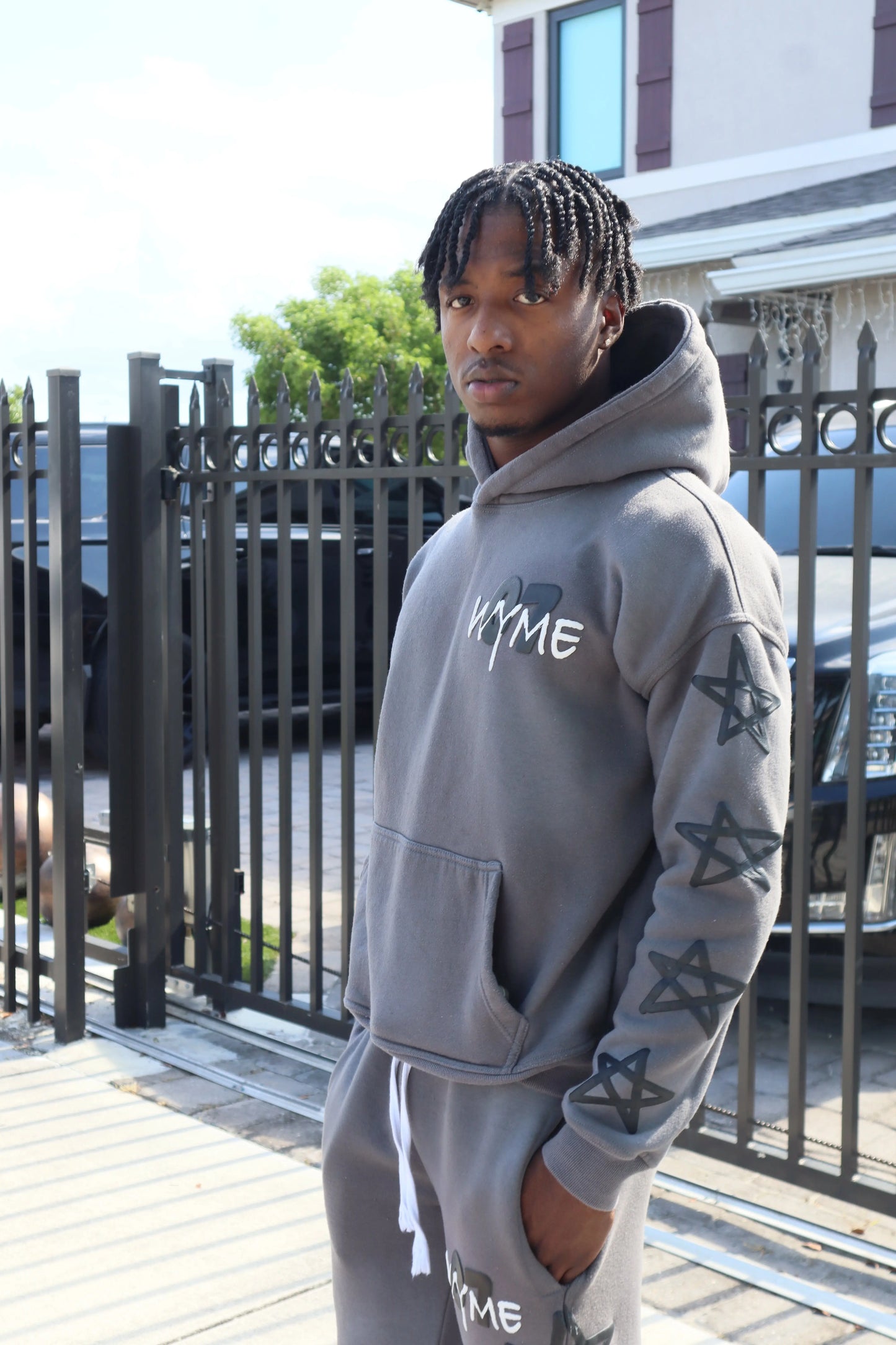 WM Hoodie V2
